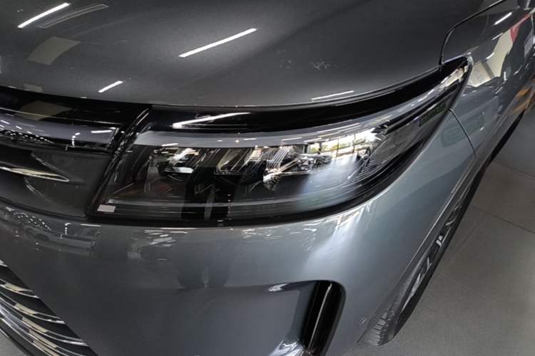 Used Hima AITO M7 2022 1.5T Rear-Drive Comfort Edition Left Front Headlight