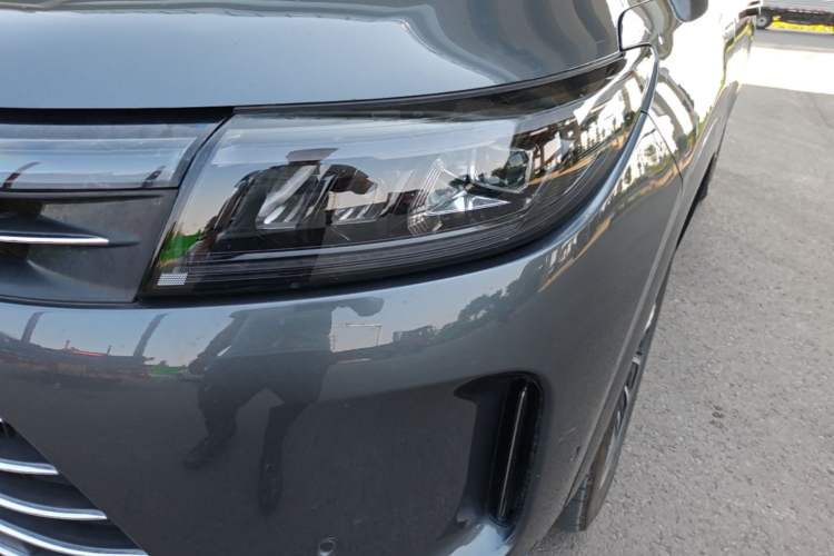 Used Hima AITO M7 2022 1.5T Four-Wheel Drive Luxury Edition Left Front Headlight