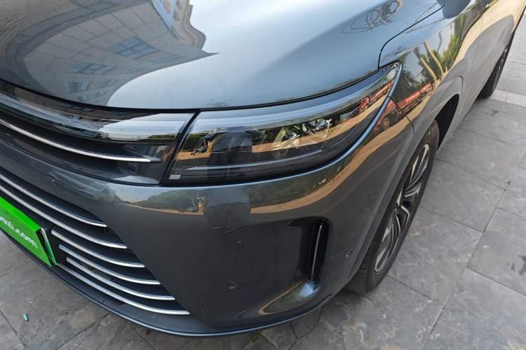 Used Hima AITO M7 2022 1.5T Four-Wheel Drive Luxury Edition Left Front Headlight