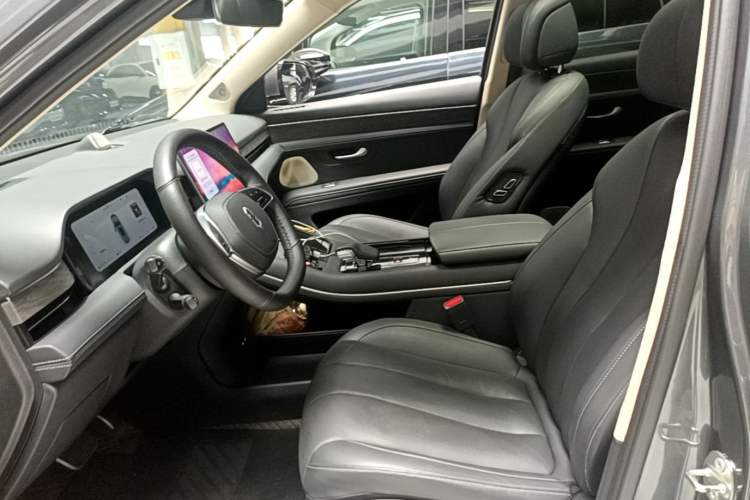 Used Hima AITO M7 2022 1.5T Rear-Drive Comfort Edition Left Front Seat
