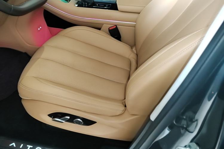 Used Hima AITO M7 2022 1.5T Rear-Drive Comfort Edition Left Front Seat