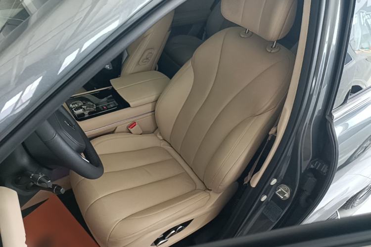 Used Hima AITO M7 2022 1.5T Rear-Drive Comfort Edition Left Front Seat