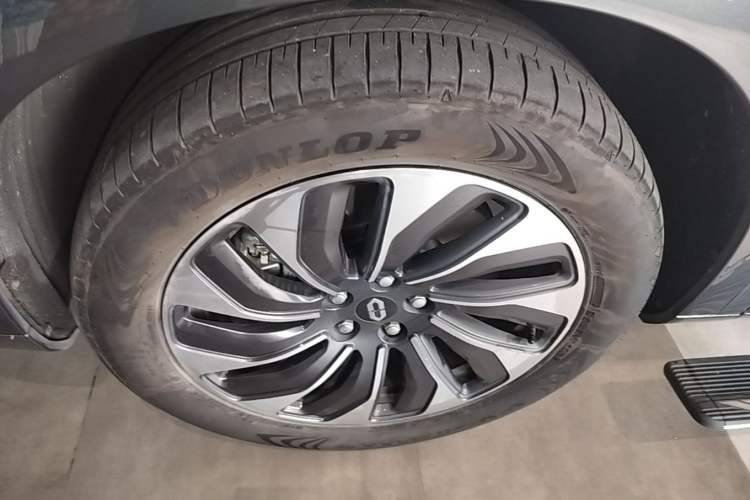 Used Hima AITO M7 2022 1.5T Four-Wheel Drive Luxury Edition Left Front Wheel Hub