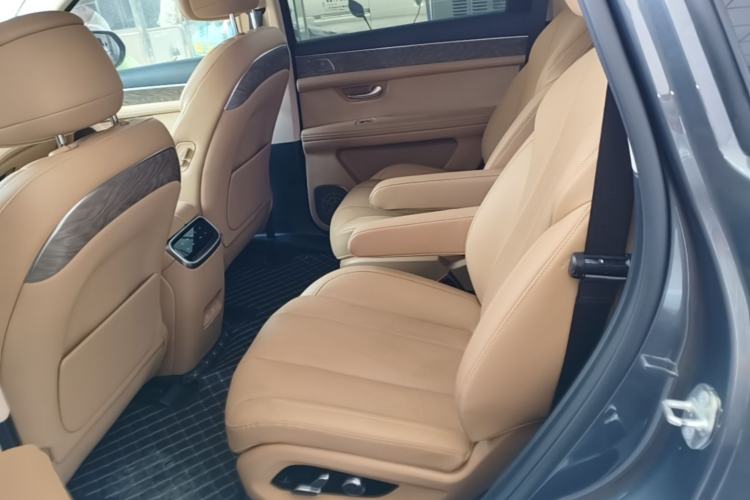 Used Hima AITO M7 2022 1.5T Four-Wheel Drive Luxury Edition Left Rear Seat