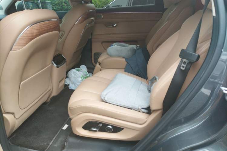 Used Hima AITO M7 2022 1.5T Four-Wheel Drive Luxury Edition Left Rear Seat
