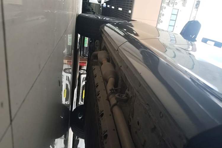 Used Hima AITO M7 2022 1.5T Four-Wheel Drive Luxury Edition Left Side Sill