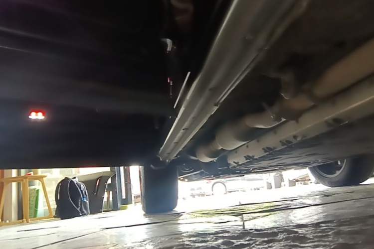 Used Hima AITO M7 2022 1.5T Four-Wheel Drive Luxury Edition Left Side Sill