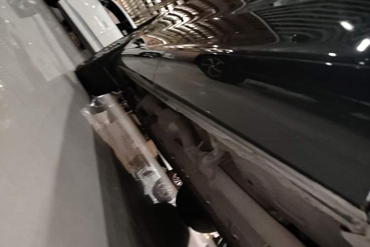 Used Hima AITO M7 2022 1.5T Four-Wheel Drive Flagship Edition Left Side Sill