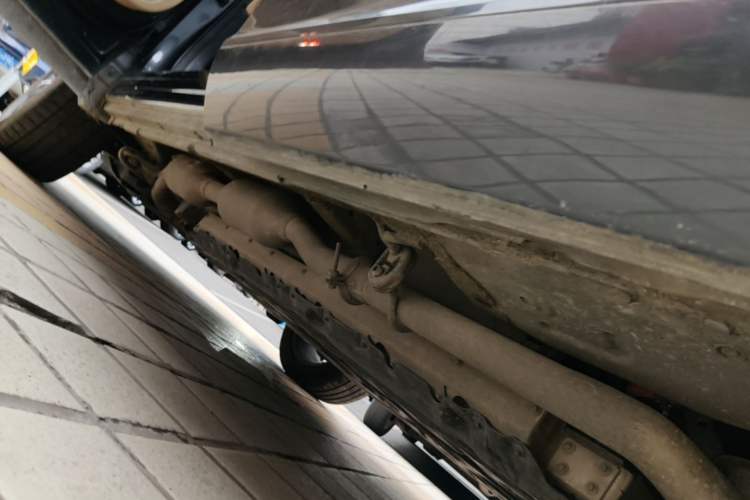 Used Hima AITO M7 2022 1.5T Rear-Drive Comfort Edition Left Side Sill