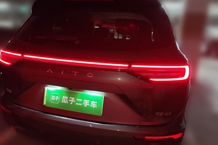 Used Hima AITO M7 2022 1.5T Four-Wheel Drive Luxury Edition Rear