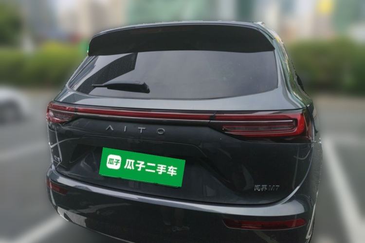Used Hima AITO M7 2022 1.5T Four-Wheel Drive Luxury Edition Rear