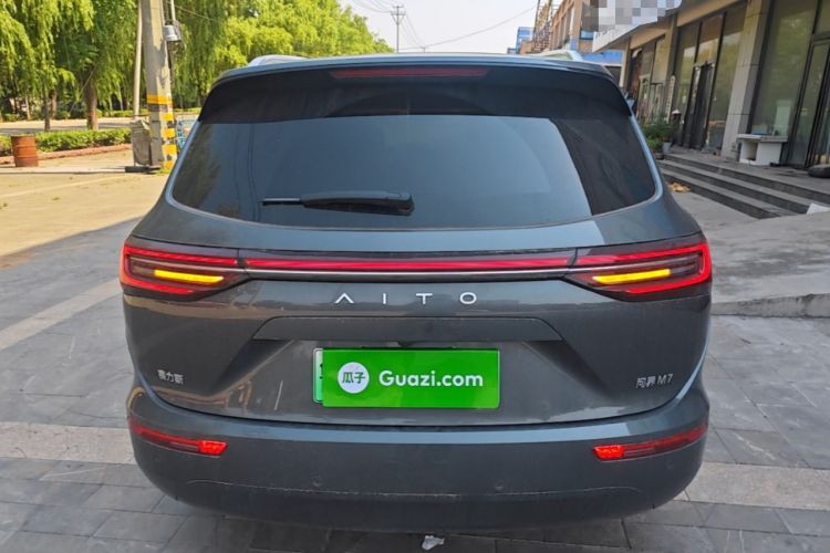 Used Hima AITO M7 2022 1.5T Four-Wheel Drive Luxury Edition Rear