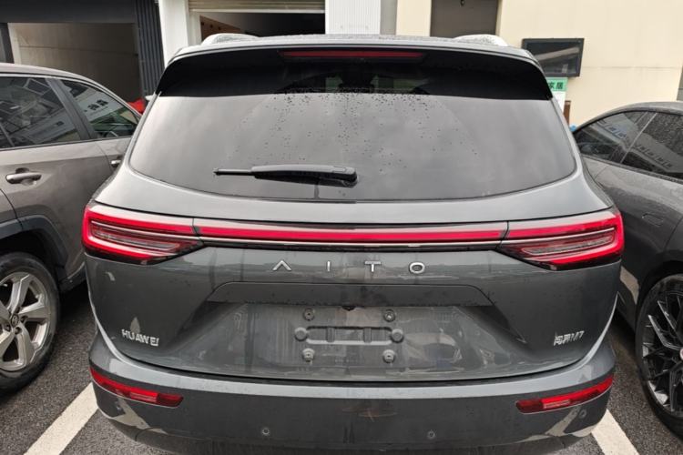 Used Hima AITO M7 2022 1.5T Four-Wheel Drive Luxury Edition Rear