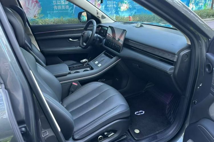 Used Hima AITO M7 2022 1.5T Four-Wheel Drive Luxury Edition Right Front Seat