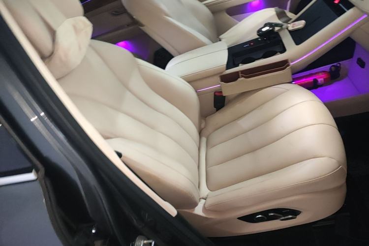 Used Hima AITO M7 2022 1.5T Four-Wheel Drive Luxury Edition Right Front Seat