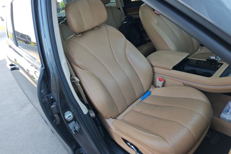 Used Hima AITO M7 2022 1.5T Four-Wheel Drive Luxury Edition Right Front Seat