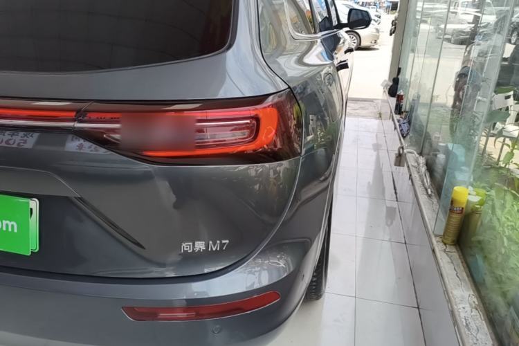 Used Hima AITO M7 2022 1.5T Four-Wheel Drive Luxury Edition Right Rear Taillight