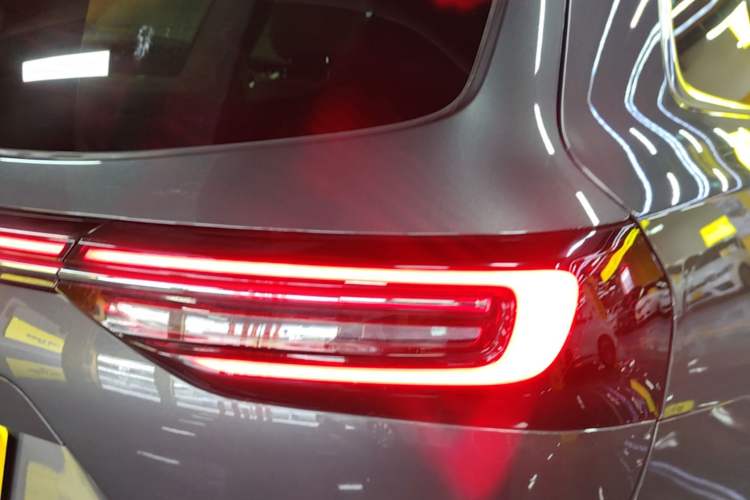 Used Hima AITO M7 2022 1.5T Four-Wheel Drive Luxury Edition Right Rear Taillight