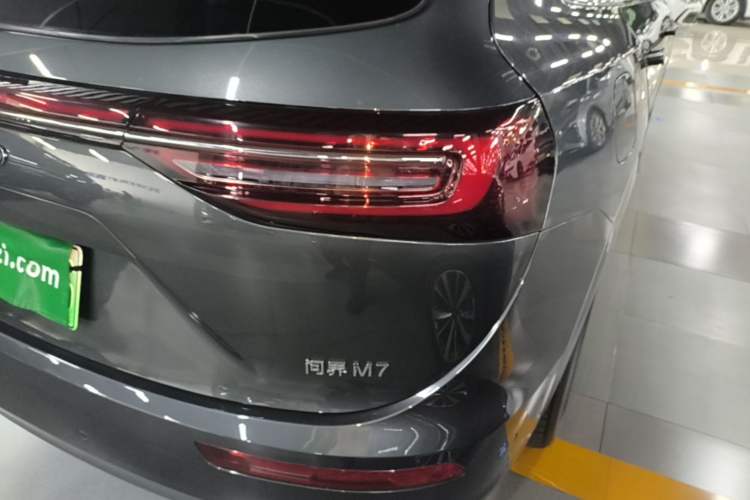 Used Hima AITO M7 2022 1.5T Rear-Drive Comfort Edition Right Rear Taillight