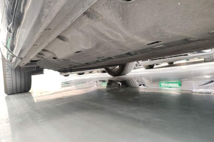 Used Hima AITO M7 2022 1.5T Rear-Drive Comfort Edition Right Side Sill