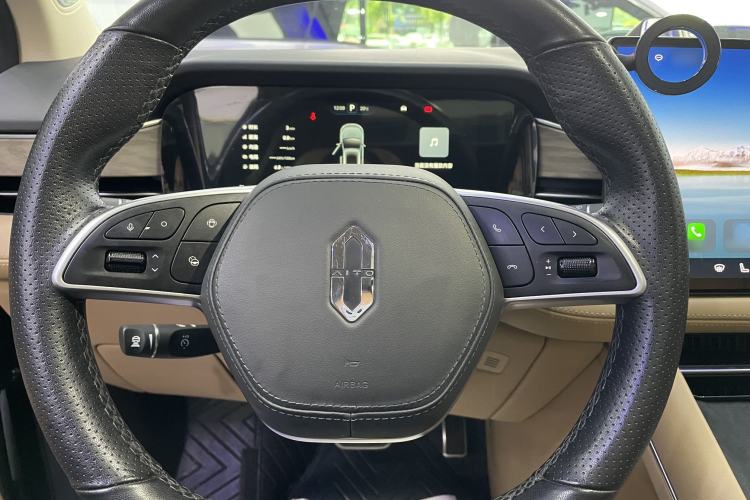 Used Hima AITO M7 2022 1.5T Rear-Drive Comfort Edition Steering Wheel