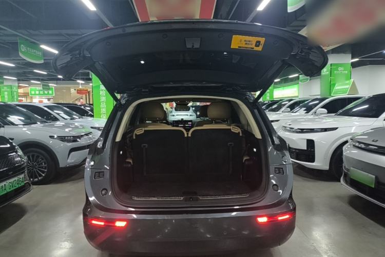 Used Hima AITO M7 2022 1.5T Rear-Drive Comfort Edition Trunk