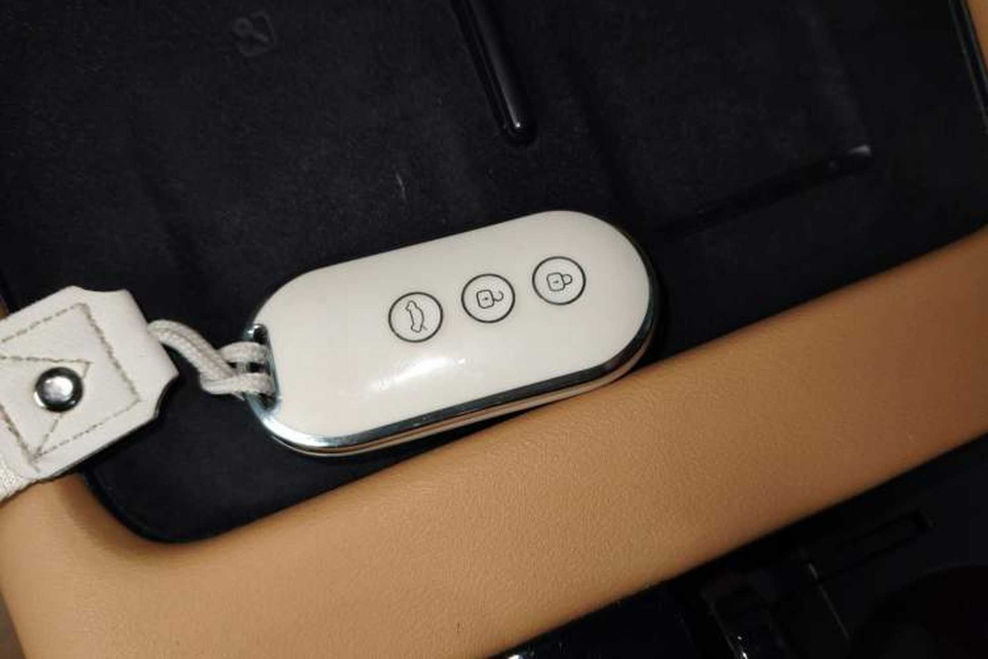 Used Hima AITO M7 2022 1.5T Rear-Drive Comfort Edition Vehicle Key