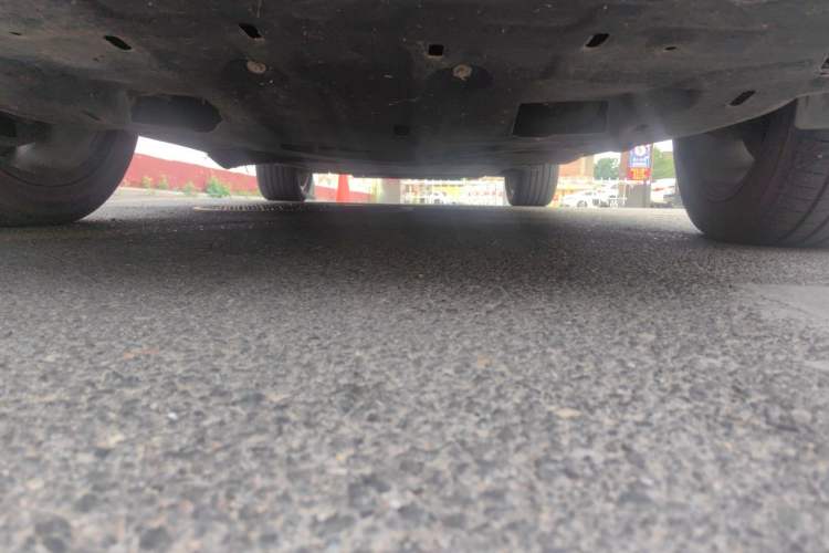 Used Hima AITO M7 2022 1.5T Rear-Drive Comfort Edition Chassis Front