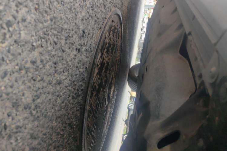 Used Hima AITO M7 2022 1.5T Rear-Drive Comfort Edition Chassis Front Right
