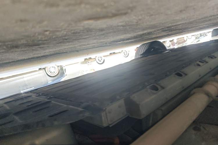 Used Hima AITO M7 2022 1.5T Rear-Drive Comfort Edition Chassis Rear Left