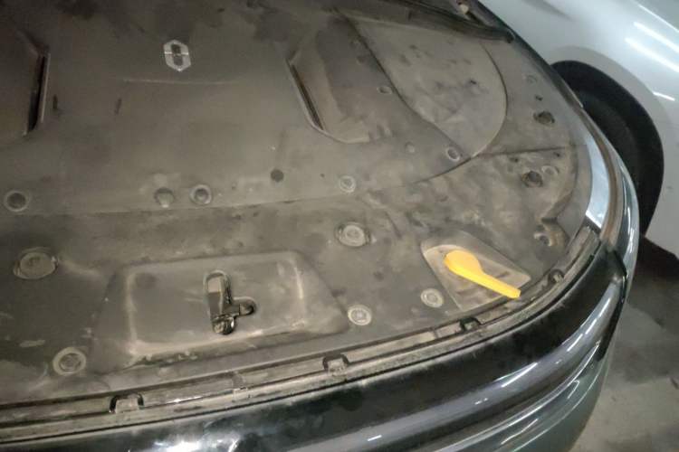 Used Hima AITO M7 2022 1.5T Rear-Drive Comfort Edition Engine Bay Left
