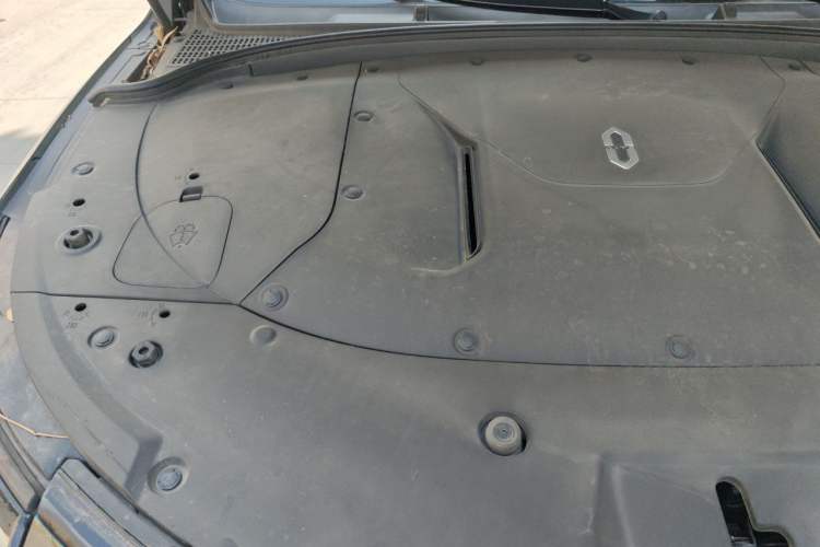 Used Hima AITO M7 2022 1.5T Rear-Drive Comfort Edition Engine Bay Right
