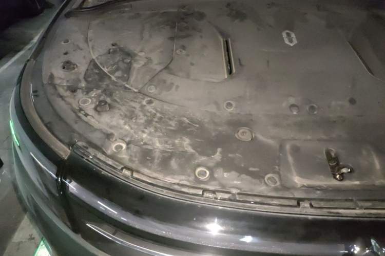 Used Hima AITO M7 2022 1.5T Rear-Drive Comfort Edition Engine Bay Right