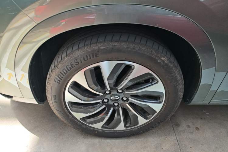 Used Hima AITO M7 2022 1.5T Rear-Drive Comfort Edition Exterior 2