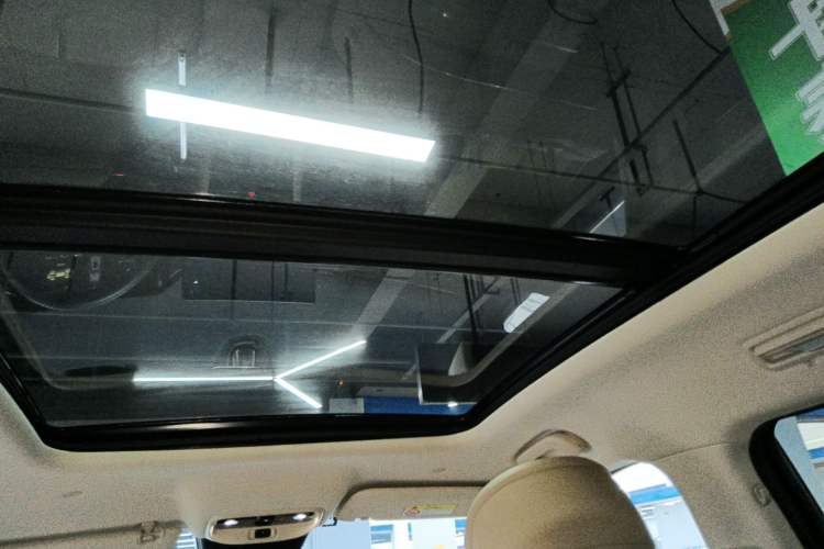 Used Hima AITO M7 2022 1.5T Rear-Drive Comfort Edition Headliner