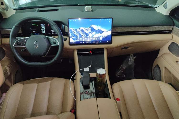 Used Hima AITO M7 2022 1.5T Rear-Drive Comfort Edition Interior 2