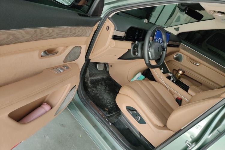 Used Hima AITO M7 2022 1.5T Rear-Drive Comfort Edition Interior 3