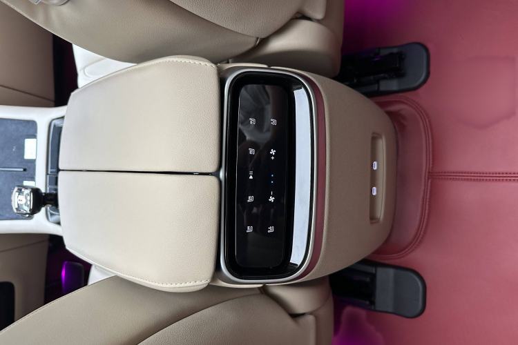 Used Hima AITO M7 2022 1.5T Four-Wheel Drive Luxury Edition Interior 5