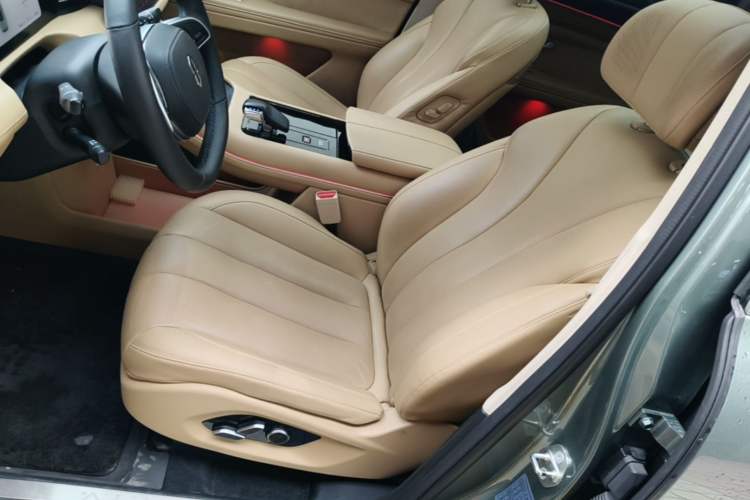 Used Hima AITO M7 2022 1.5T Rear-Drive Comfort Edition Left Front Seat