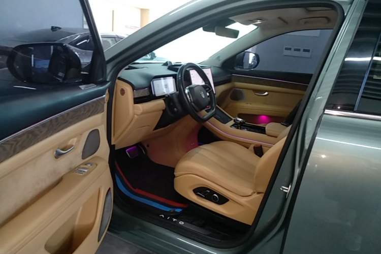 Used Hima AITO M7 2022 1.5T Rear-Drive Comfort Edition Left Front Seat