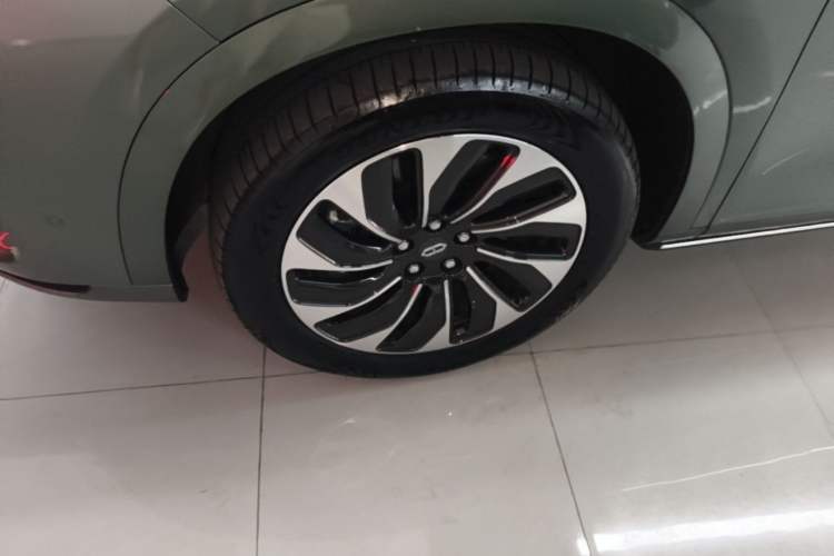 Used Hima AITO M7 2022 1.5T Rear-Drive Comfort Edition Left Front Wheel Hub