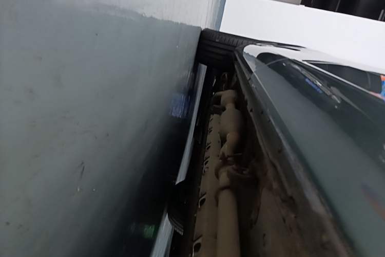 Used Hima AITO M7 2022 1.5T Four-Wheel Drive Luxury Edition Left Side Sill