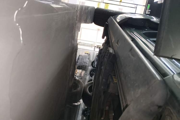Used Hima AITO M7 2022 1.5T Rear-Drive Comfort Edition Right Side Sill