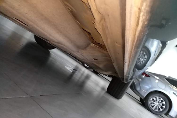 Used Hima AITO M7 2022 1.5T Rear-Drive Comfort Edition Right Side Sill