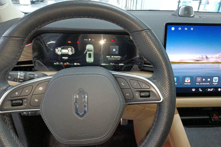 Used Hima AITO M7 2022 1.5T Rear-Drive Comfort Edition Steering Wheel