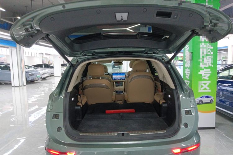 Used Hima AITO M7 2022 1.5T Rear-Drive Comfort Edition Trunk