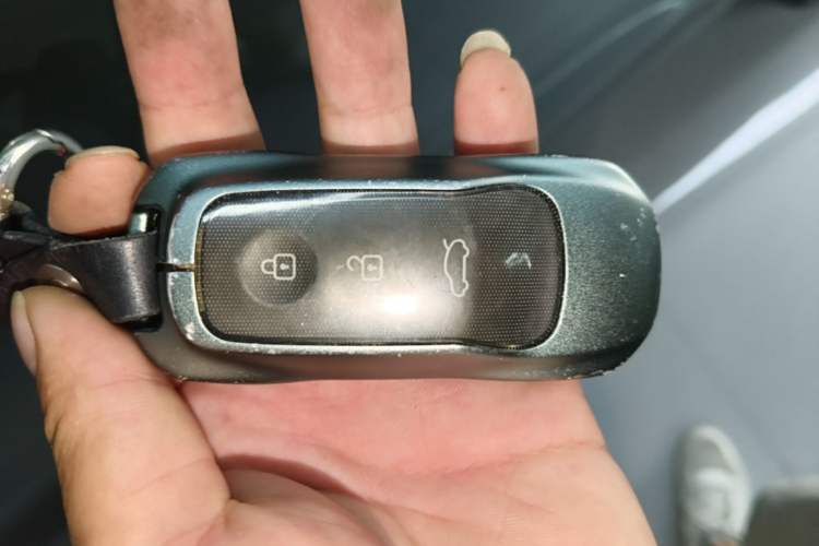 Used Hima AITO M7 2022 1.5T Rear-Drive Comfort Edition Vehicle Key