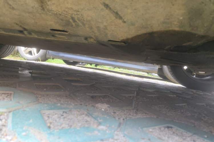 Used Hima AITO M7 2022 1.5T Four-Wheel Drive Luxury Edition Chassis Front Right