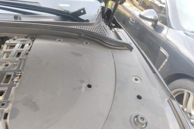 Used Hima AITO M7 2022 1.5T Four-Wheel Drive Luxury Edition Engine Bay Left