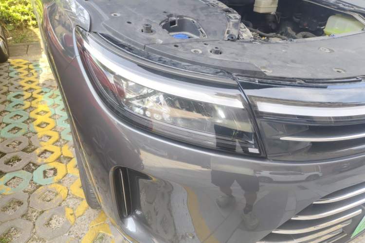 Used Hima AITO M7 2022 1.5T Four-Wheel Drive Luxury Edition Right Front Headlight